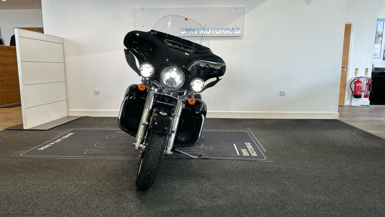 Harley-Davidson Touring Electra Glide FLHTK Vivid Black (21MY)